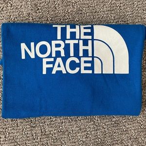 XL Blue Northface Tshirt